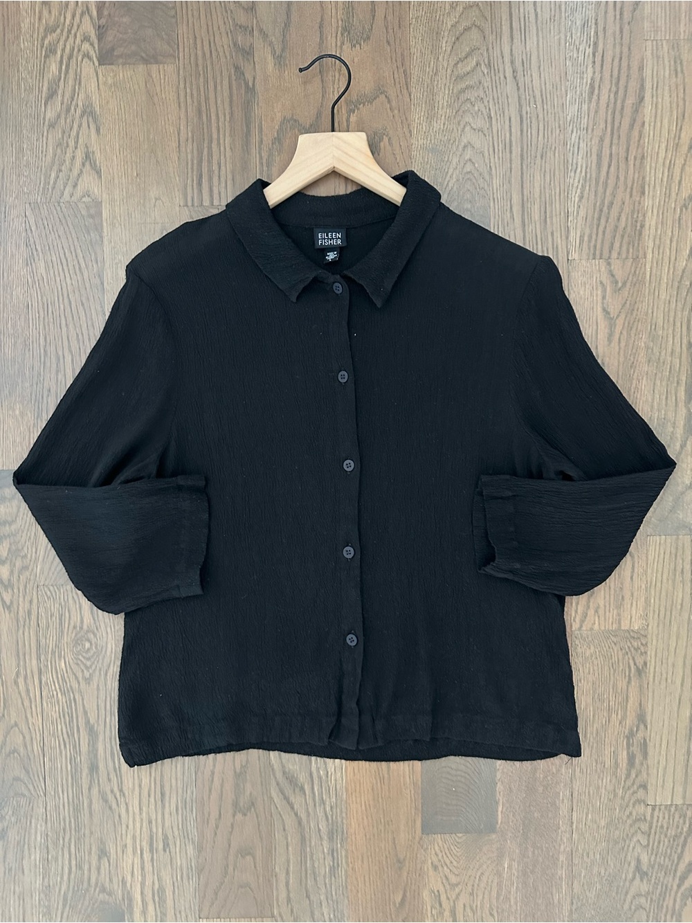 Eileen Fisher Crinkle Gauze Collared Button Front Cropped Shirt in Black Large